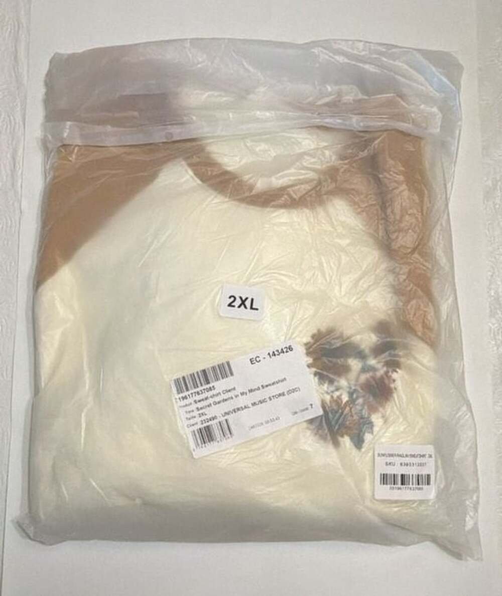 Taylor Swift Secret Gardens in My Mind Raglan Sweatshirt 2XL New In Bag